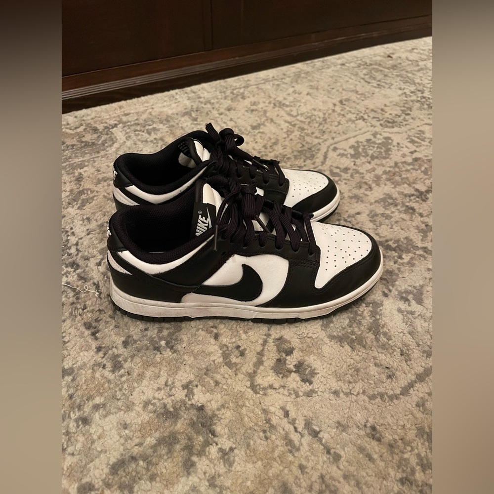 Authentic Women Nike Panda Dunks
